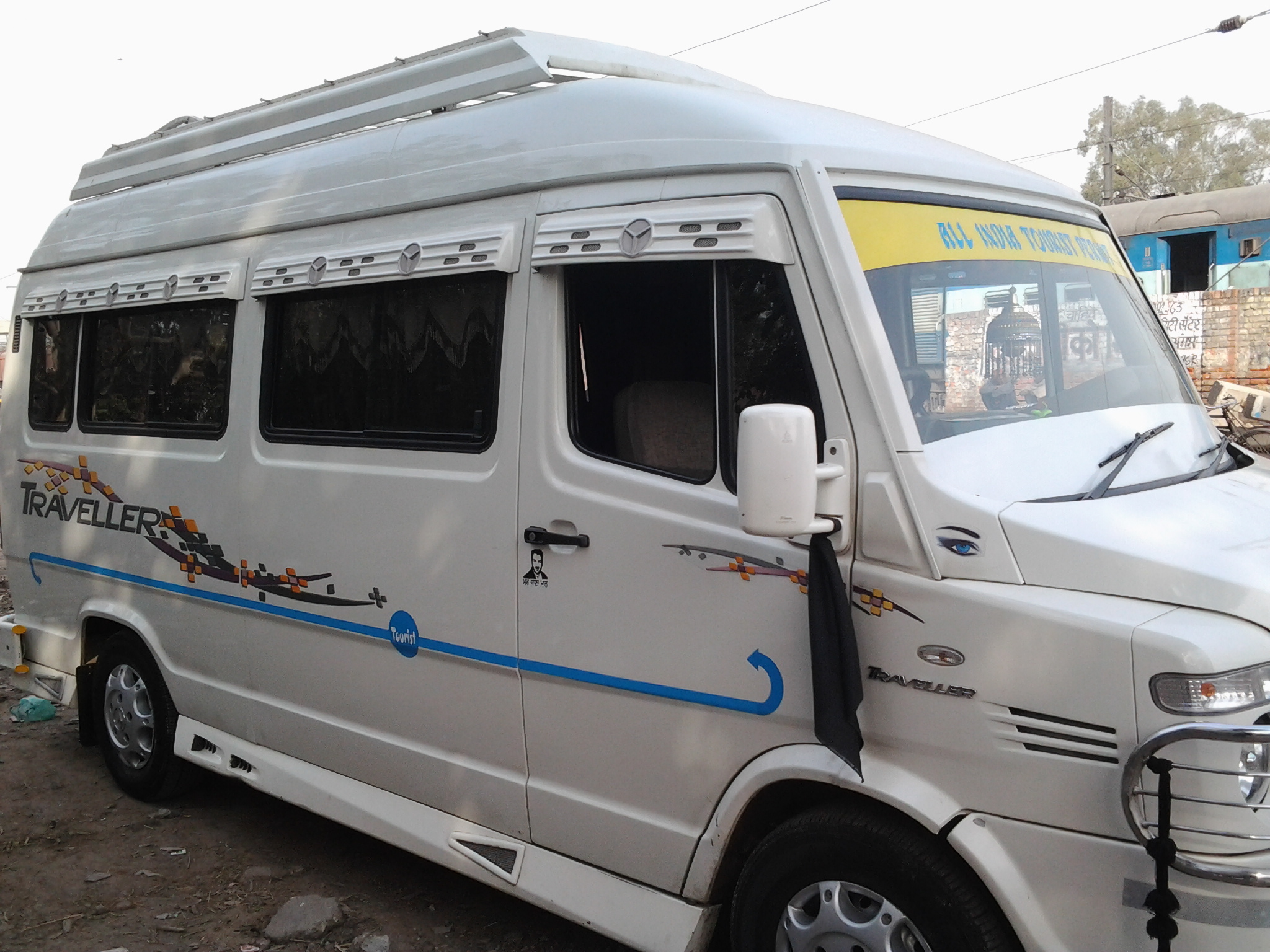 14 seater Tempo Traveller in Chandigarh